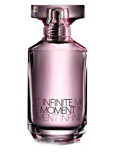 profumo Infinite Moment for Her di Avon da donna