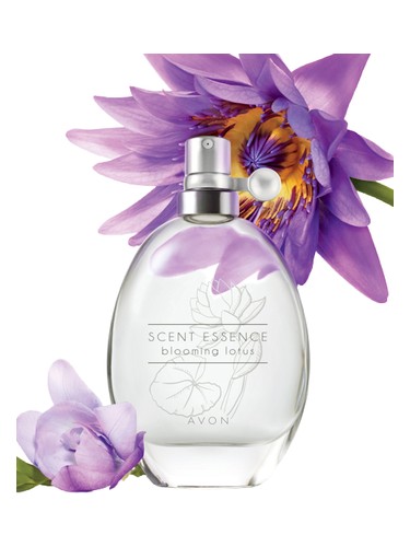 profumo Scent Essence - Blooming Lotus di Avon da donna