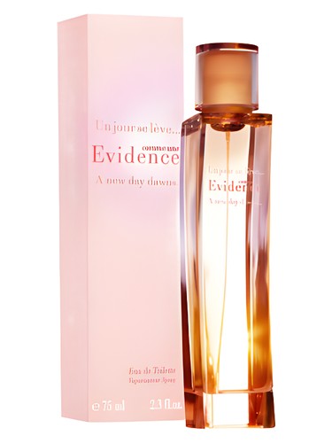 profumo Comme une Evidence A New Day Dawns di Yves Rocher da donna