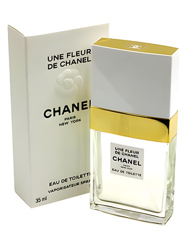 profumo Une Fleur de Chanel di Chanel da donna