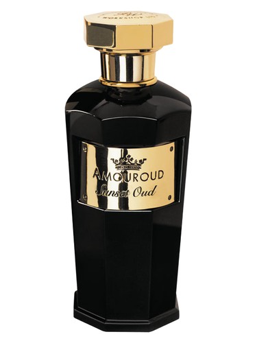 profumo Sunset Oud di Amouroud unisex